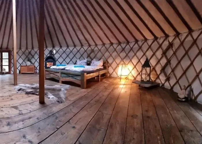 Jurte Rueckzugsort In Der Natur